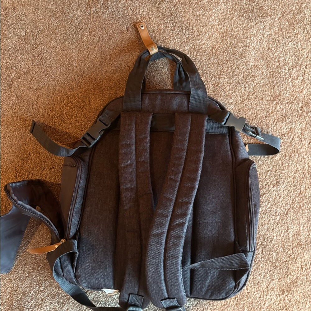 Diaper bag - Picture 2 of 2